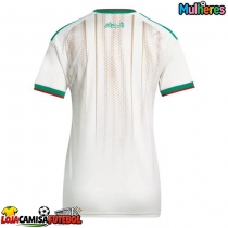 Camisa de Futebol Argélia Equipamento Principal Mulheres Mundo 2026 Manga Curta